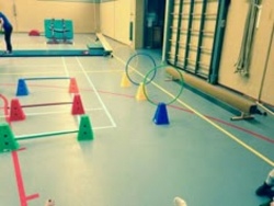 Spiel und Sport in der Turnhalle - Gruppe 2