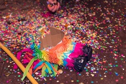  Gestalte Deine eigene Piñata – mit Liebe und Kreativität 