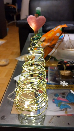 Kreativkurs: Leuchtende Weihnachtsbäume