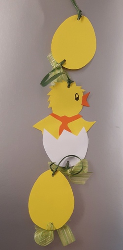 Osterdekoration aus Papier