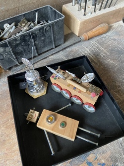 Umweltwoche! Roboter und coole Autos aus Werkstattresten mit Sabine