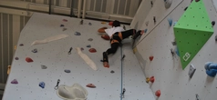 Bouldern und Klettern beim JDAV Dingolfing, Jugendliche