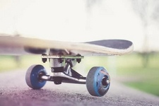 Bewegungsangebot f&uuml;r Skateboard und Stunt-Scooter 