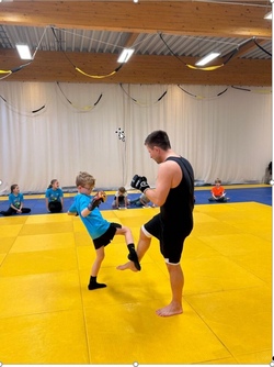 Selbstverteidigungscamp