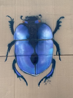 Graffiti mit Schablonen