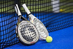 Padel-Schnupperkurs f&uuml;r Anf&auml;nger 12 - 15 Jahre