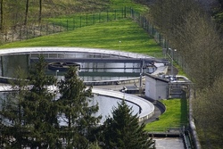 F&uuml;hrung &uuml;ber die Kl&auml;ranlage Gro&szlig;bettlingen
