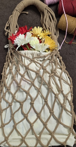 Makramee-Tasche Workshop f&uuml;r Erwachsene &ndash; Zwei Kurse Optionen: Freitags (langfristig) & Sonntags (kurzfristig)