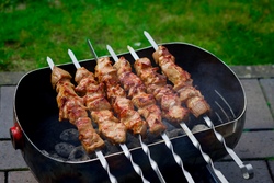Spielen und Grillen auf dem Jugendplatz Veenhusen 