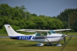 Motorflug bei der Luftsportgemeinschaft Bottenhorn