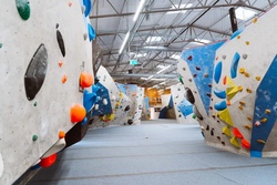 Bouldern in der Kletterhalle E4 N&uuml;rnberg - mit Pizza&Getr&auml;nk