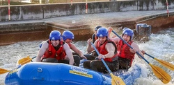 Im wilden Wasser: Wildwasser-Rafting in Leipzig