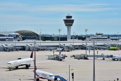 Airport Tour/Erdino Indoorspielplatz