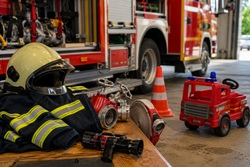 Ein Tag bei der Feuerwehr &ndash; Kleine Flitzer, gro&szlig;e Helfer!