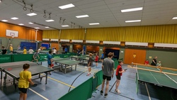 Tischtennis- Spa&szlig; & Sportcamp (1) ; 100,00 &euro;