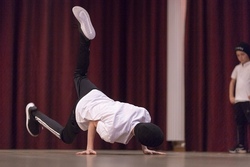 Offenes Breakdance Training im Jugendhaus