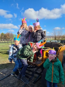 Ponyworkshop Mini`s (3-6 Jahre): Die Indianer sind los!