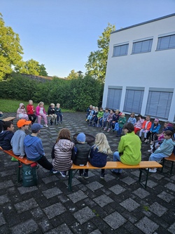 Magischer Abend in der B&uuml;cherei Reichertshofen