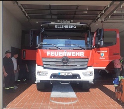 Nachmittag mit der Feuerwehr und dem MHD Ellenberg