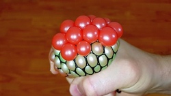 Knautschzone: Mach deinen eigenen Anti-Stress-Ball! 1