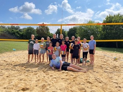 Beachvolleyballtrainining/Turnier im Freibad