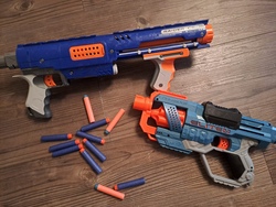 Nerf-Gun-Battle