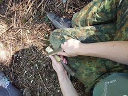 Feuriges Abenteuerlager mit Schnitzkurs - Das Feriencamp in Wald und Flur