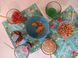 School&acute;s out -  Cocktailparty im M&auml;dchentreff