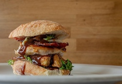 [S]moothies & [S]andwiches