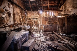 Handyverst&auml;rker aus Holz
