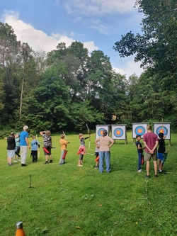 Einmal Robin Hood sein mit den Bogensch&uuml;tzen Sittenbach