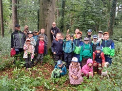 Auf der Jagd nach Tier- & Waldwissen