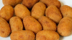 Wir kochen: Kartoffel-Kroketten mit Ketchup