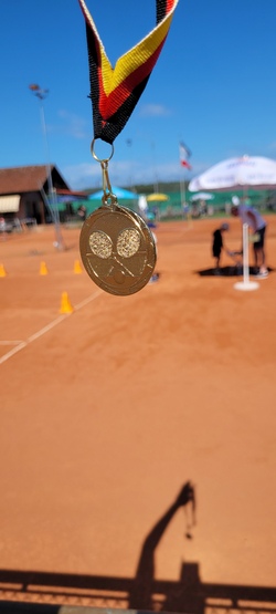 Erlebe den Sport Tennis