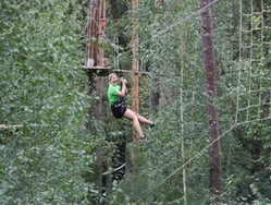 Englisch- oder Franz&ouml;sischcamp mit Hochseilgarten-Tag oder mit Schnuppergolf in Habsberg