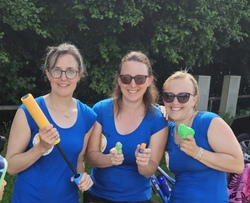 Wasserpistolen-Schlacht auf die Festzeltwiese! 