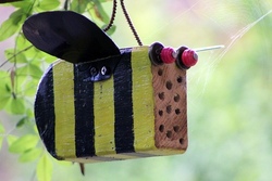 Wir bauen ein Zuhause f&uuml;r Insekten