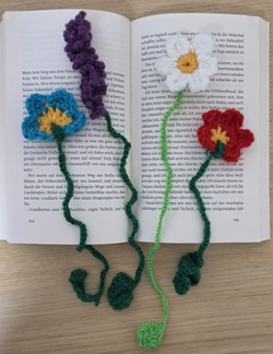 H&auml;kel-Workshop f&uuml;r Kinder von 8&ndash;14 Jahren: Blumen-Lesezeichen selbst h&auml;keln.