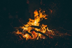Lagerfeuerabend mit Stockbrot & Werwolf 