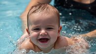 Babyschwimmen (8 - 12 Monate) mittwochs, 10:45 Uhr