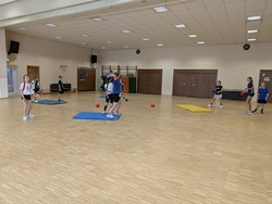 Ball- und Freizeitspiele