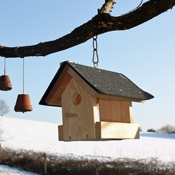 Futterhaus f&uuml;r V&ouml;gel