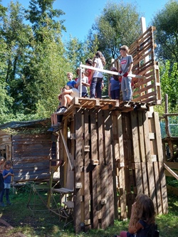 Sommer 2. Ferienwoche / Palettenbaugruppe - Anmeldung ab 13. April 26 (18:00 Uhr)